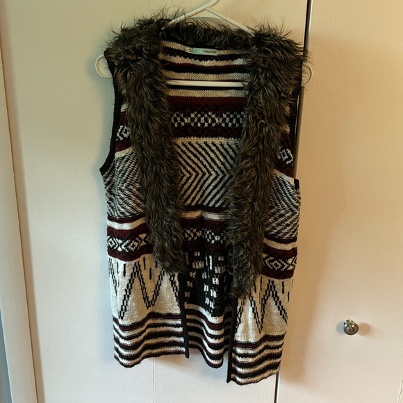 Maurice’s | sweater vest - Picture 1 of 2